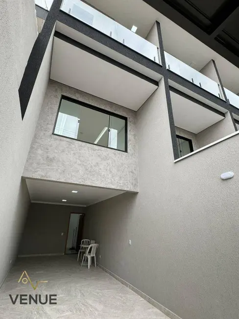 Sobrado com 3 quartos à venda, 180m2 em Penha de França, São Paulo - SP - imagem 3 Foto 3 de Sobrado com 3 quartos à venda, 180m2 em Penha de França, São Paulo - SP