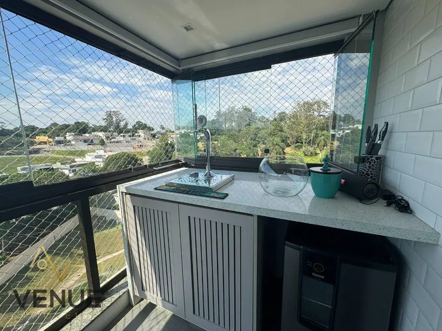 Foto 4 de Apartamento com 3 quartos para alugar, 193m2 em Aruja - SP