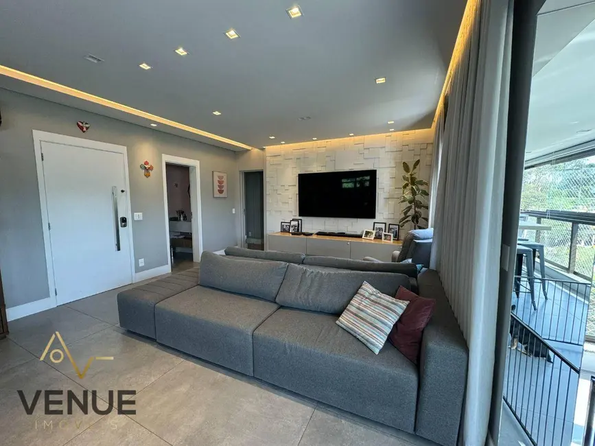 Foto 1 de Apartamento com 3 quartos para alugar, 193m2 em Aruja - SP