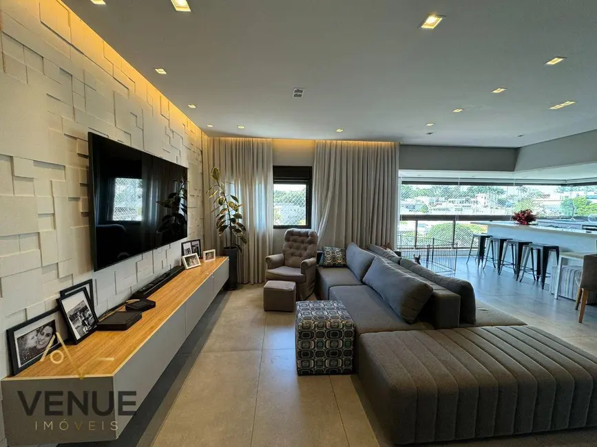 Foto 2 de Apartamento com 3 quartos para alugar, 193m2 em Aruja - SP