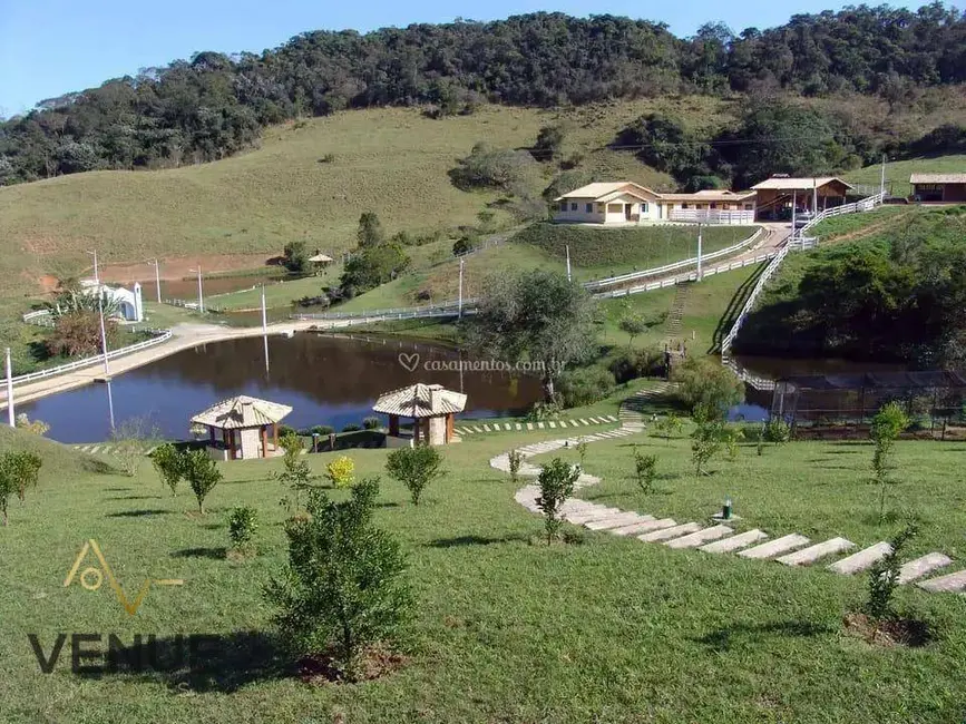 Foto 1 de Fazenda / Haras com 4 quartos à venda, 217800m2 em Santa Isabel - SP