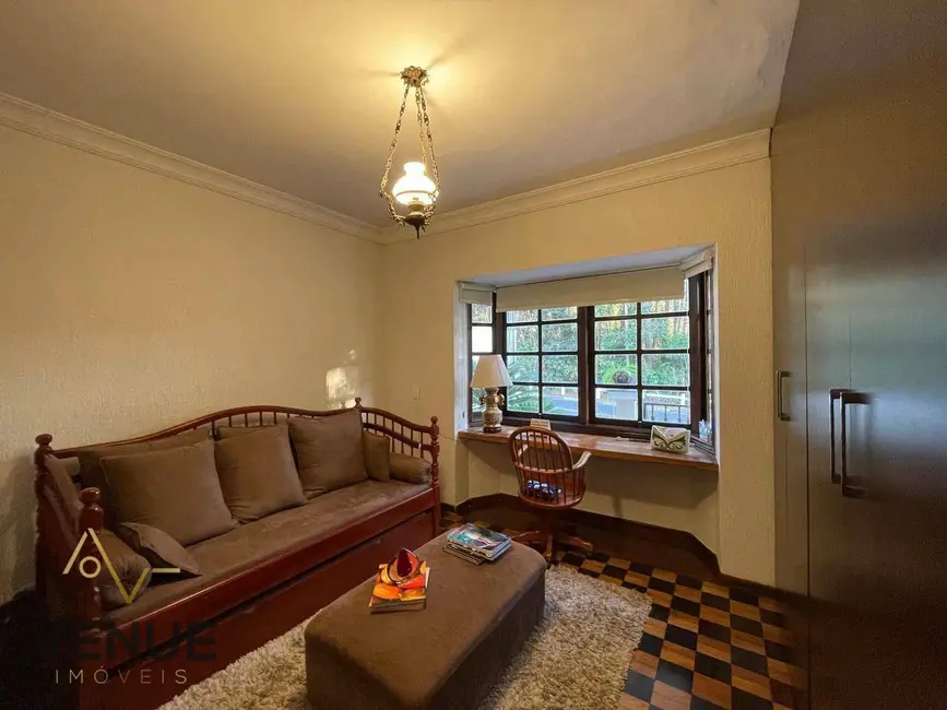 Foto 7 de Casa de Condomínio com 5 quartos à venda, 300m2 em Caputera, Aruja - SP