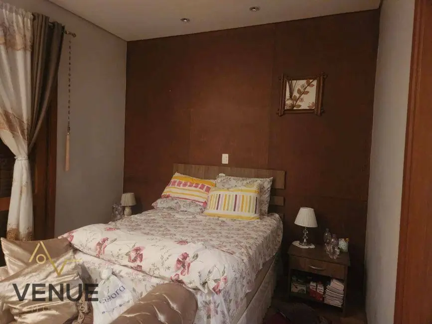 Foto 2 de Casa com 5 quartos à venda, 3400m2 em Pirituba, Aruja - SP