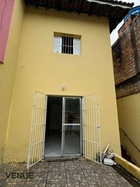 Sobrado com 3 quartos à venda, 214m2 em Jardim Nossa Senhora do Carmo, São Paulo - SP - imagem 4 Foto 4 de Sobrado com 3 quartos à venda, 214m2 em Jardim Nossa Senhora do Carmo, São Paulo - SP