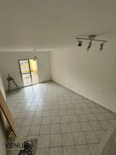 Sobrado com 3 quartos à venda, 214m2 em Jardim Nossa Senhora do Carmo, São Paulo - SP - imagem 9 Foto 9 de Sobrado com 3 quartos à venda, 214m2 em Jardim Nossa Senhora do Carmo, São Paulo - SP