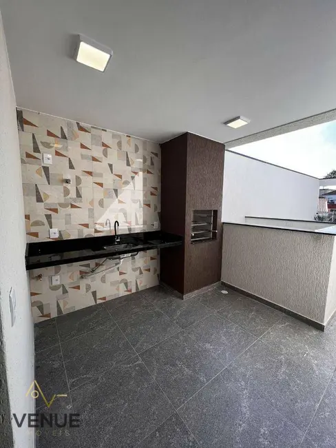 Sobrado com 3 quartos à venda, 186m2 em Vila Ré, São Paulo - SP - imagem 4 Foto 4 de Sobrado com 3 quartos à venda, 186m2 em Vila Ré, São Paulo - SP