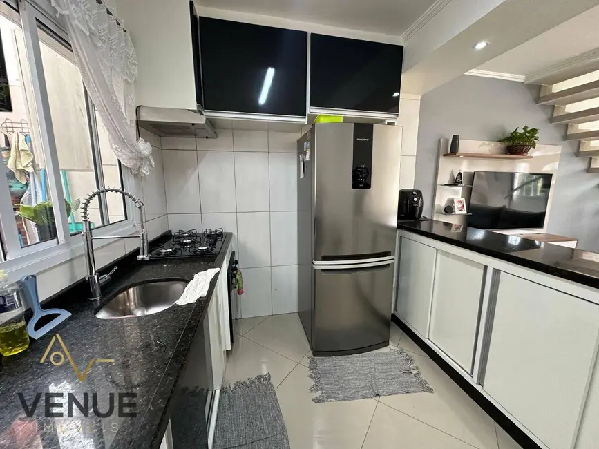 Foto 3 de Sobrado com 2 quartos à venda, 88m2 em Jardim Miriam, São Paulo - SP