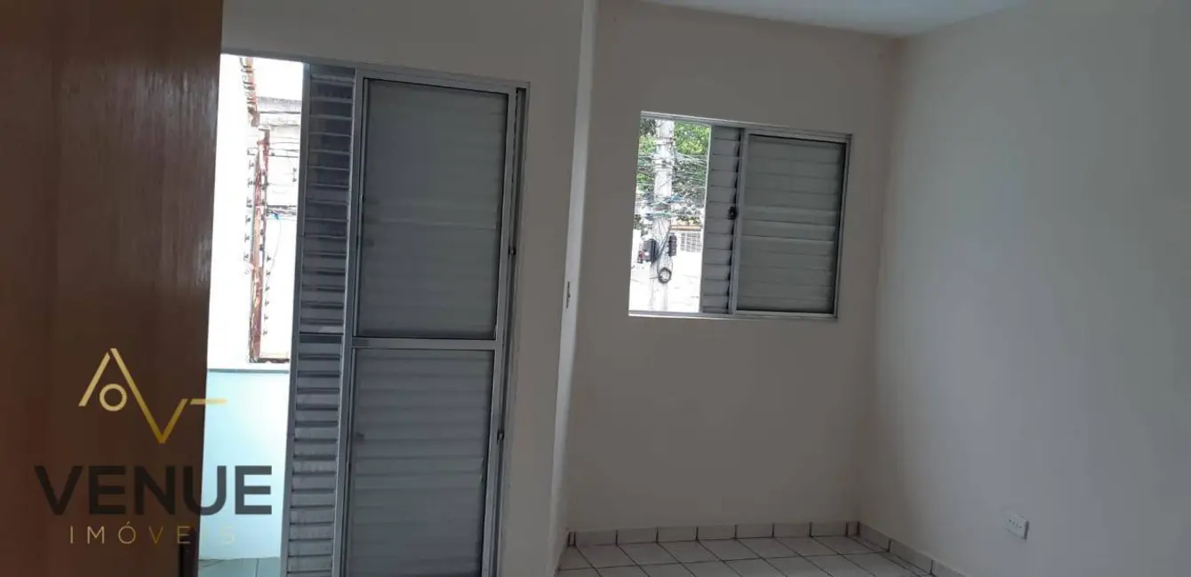 Sobrado com 3 quartos à venda, 103m2 em Jardim das Oliveiras, São Paulo - SP - imagem 6 Foto 6 de Sobrado com 3 quartos à venda, 103m2 em Jardim das Oliveiras, São Paulo - SP