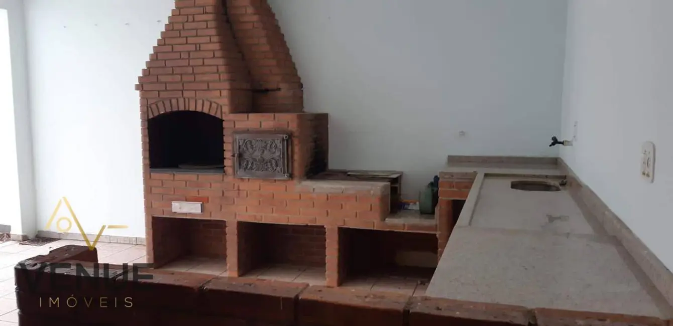 Sobrado com 3 quartos à venda, 103m2 em Jardim das Oliveiras, São Paulo - SP - imagem 4 Foto 4 de Sobrado com 3 quartos à venda, 103m2 em Jardim das Oliveiras, São Paulo - SP