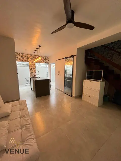 Foto 5 de Casa de Condomínio com 2 quartos à venda, 71m2 em Centro, Bertioga - SP