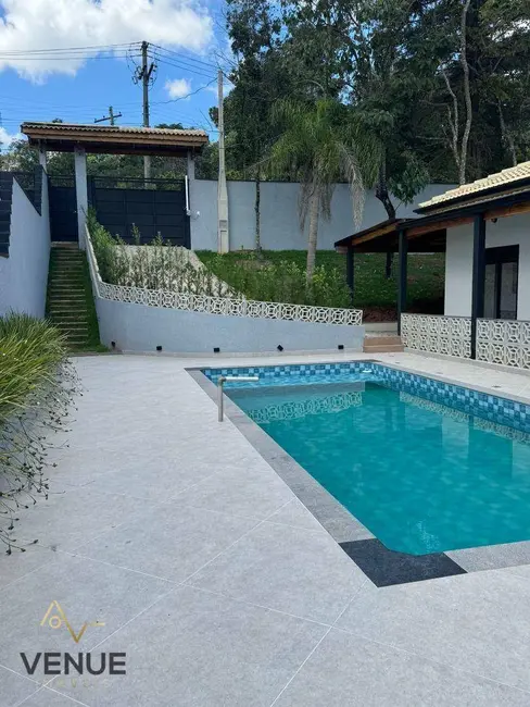 Foto 1 de Casa com 3 quartos à venda, 677m2 em Jardim Estância Brasil, Atibaia - SP