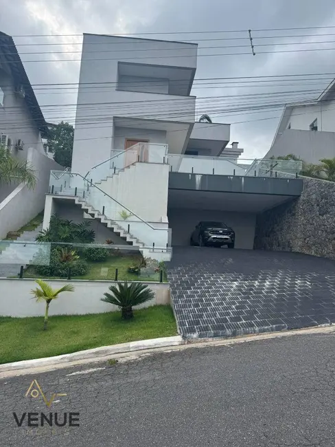Foto 5 de Casa de Condomínio com 3 quartos à venda, 491m2 em Jardim Imperial Hills III, Aruja - SP