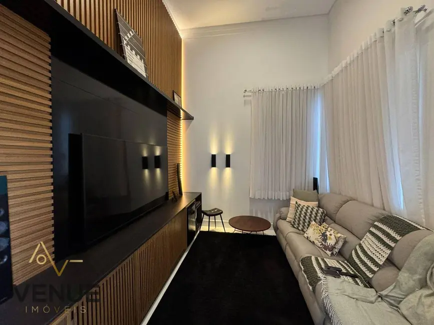 Foto 9 de Casa de Condomínio com 3 quartos à venda e para alugar, 750m2 em Caputera, Aruja - SP