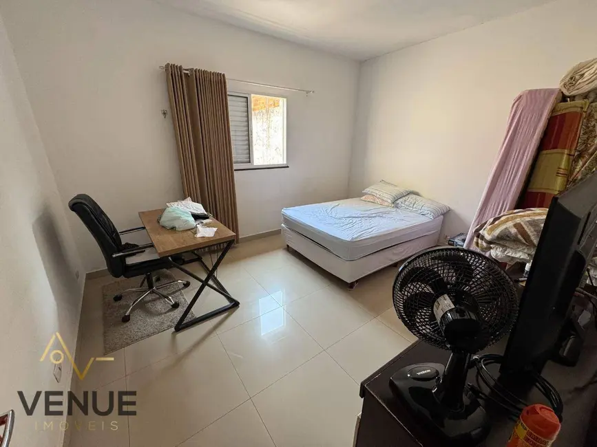 Foto 9 de Casa com 3 quartos à venda, 108m2 em Conjunto Habitacional Águia de Haia, São Paulo - SP