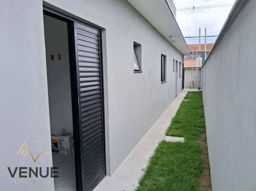 Foto 9 de Casa com 1 quarto à venda, 125m2 em Balneário dos Golfinhos, Caraguatatuba - SP