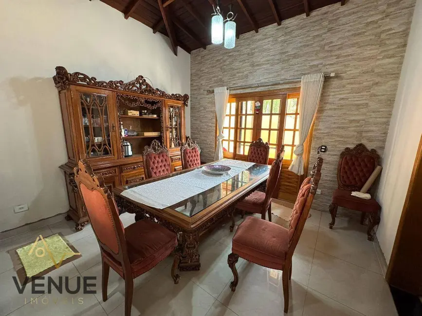 Foto 9 de Chácara com 3 quartos à venda, 1400m2 em Centro, Aruja - SP