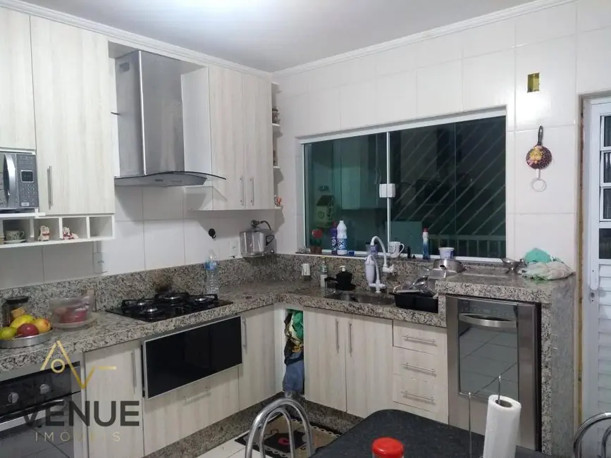Foto 1 de Sobrado com 3 quartos à venda, 300m2 em São Paulo - SP