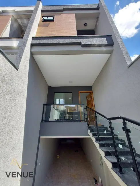 Sobrado com 3 quartos à venda, 160m2 em Vila Granada, São Paulo - SP - imagem 1 Foto 1 de Sobrado com 3 quartos à venda, 160m2 em Vila Granada, São Paulo - SP