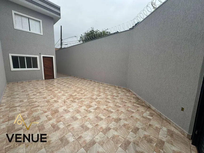 Casa com 2 quartos à venda, 99m2 em Parque Guaianazes, São Paulo - SP - imagem 1 Foto 1 de Casa com 2 quartos à venda, 99m2 em Parque Guaianazes, São Paulo - SP