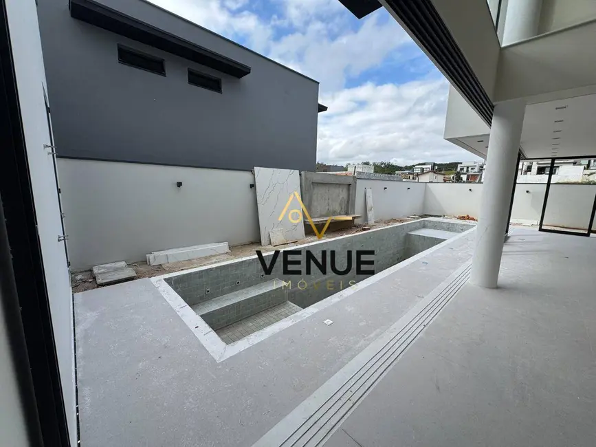 Foto 5 de Casa de Condomínio com 3 quartos à venda, 270m2 em Cézar de Souza, Mogi Das Cruzes - SP