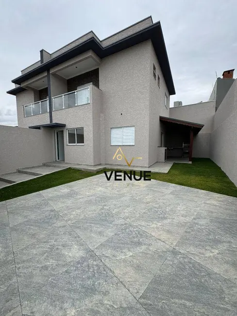 Foto 1 de Casa com 2 quartos à venda, 129m2 em Nova Cerejeira, Atibaia - SP