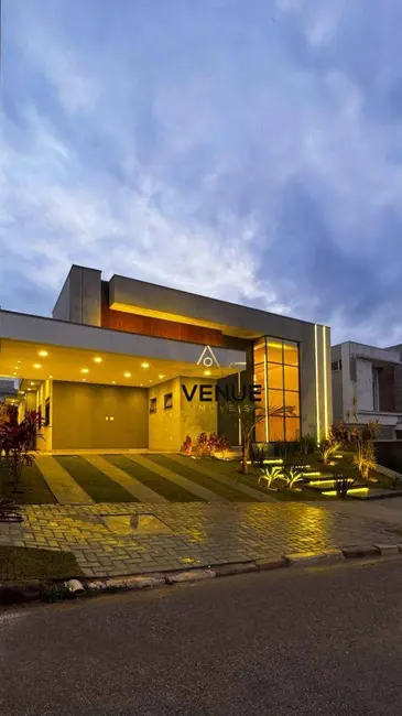 Foto 3 de Casa de Condomínio com 4 quartos à venda, 338m2 em Cézar de Souza, Mogi Das Cruzes - SP