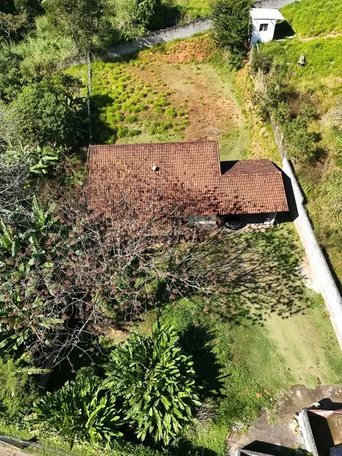 Foto 2 de Chácara com 2 quartos à venda, 1642m2 em Jardim Arujá, Aruja - SP