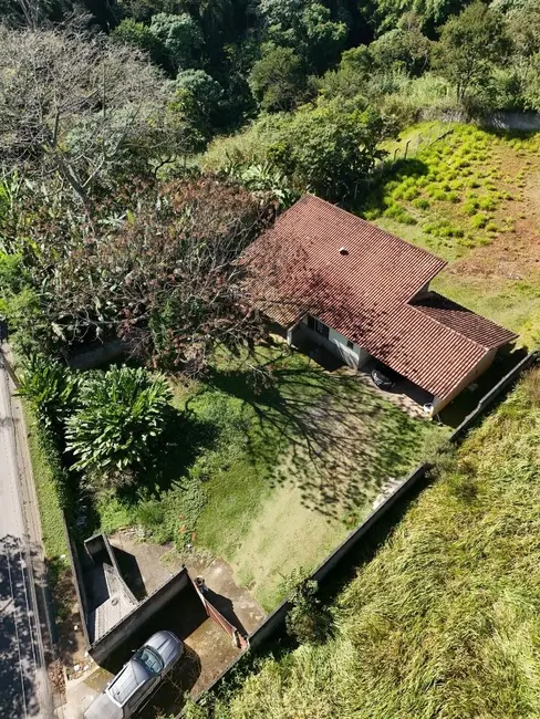 Foto 1 de Chácara com 2 quartos à venda, 1642m2 em Jardim Arujá, Aruja - SP