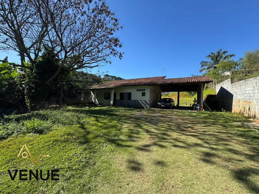 Foto 3 de Chácara com 2 quartos à venda, 1642m2 em Jardim Arujá, Aruja - SP