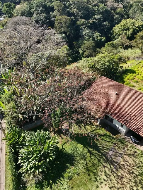 Foto 4 de Terreno / Lote à venda, 1740m2 em Jardim Arujá, Aruja - SP