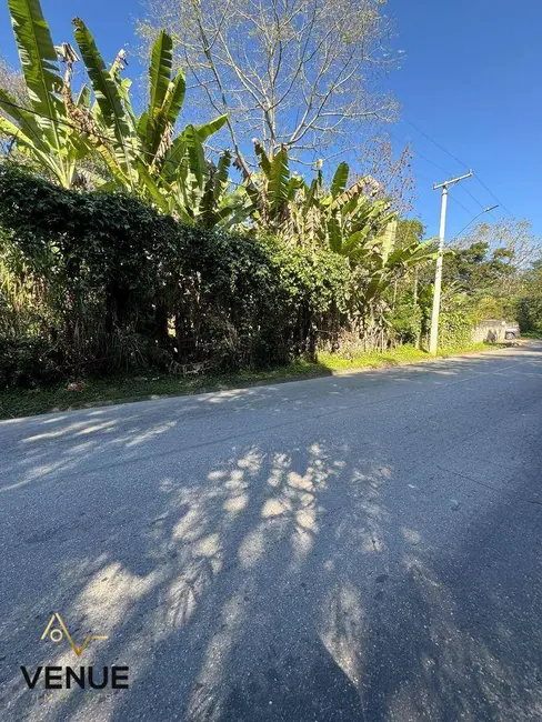 Foto 1 de Terreno / Lote à venda, 1740m2 em Jardim Arujá, Aruja - SP