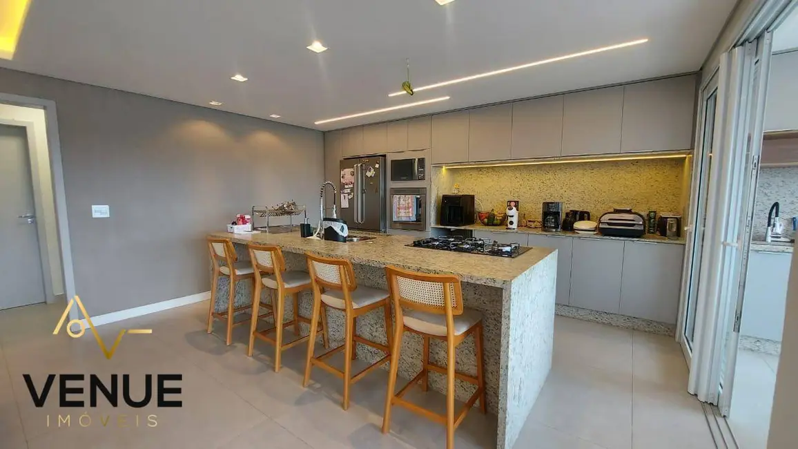 Foto 8 de Casa de Condomínio com 4 quartos à venda, 360m2 em Aruã, Mogi Das Cruzes - SP