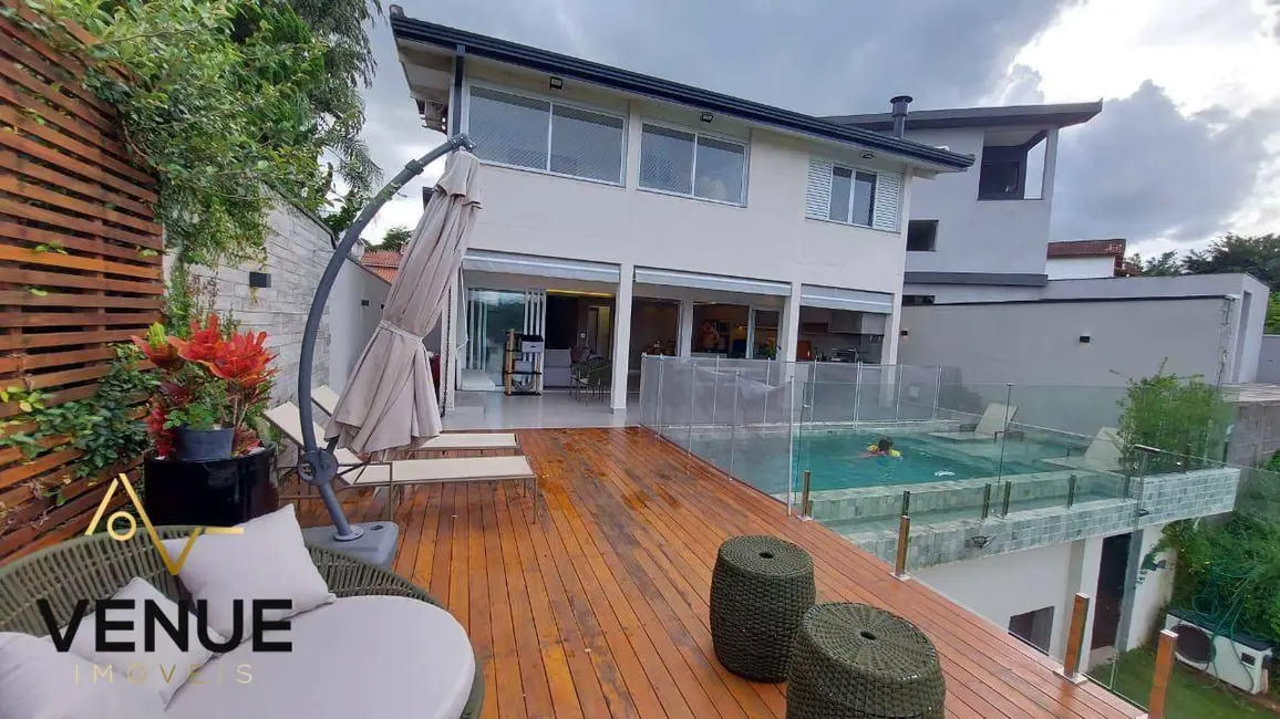 Foto 1 de Casa de Condomínio com 4 quartos à venda, 360m2 em Aruã, Mogi Das Cruzes - SP