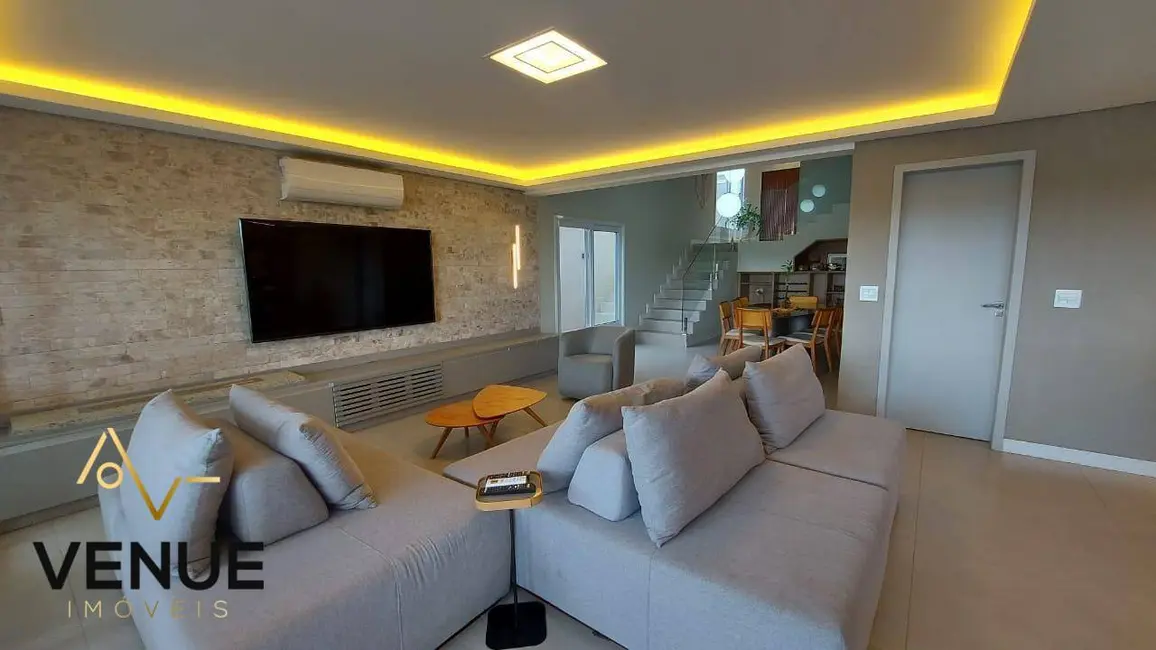 Foto 7 de Casa de Condomínio com 4 quartos à venda, 360m2 em Aruã, Mogi Das Cruzes - SP