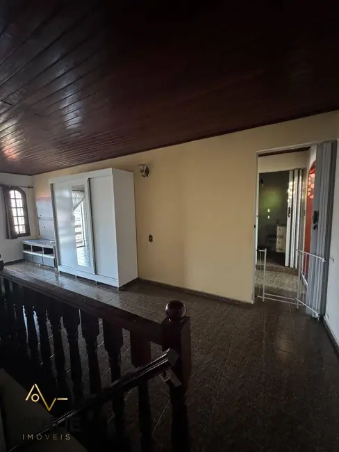 Foto 9 de Sobrado com 3 quartos à venda, 210m2 em Vila Correia, Maua - SP