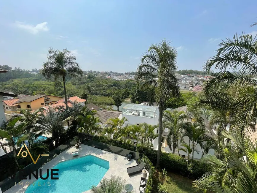 Foto 3 de Casa de Condomínio com 3 quartos à venda, 400m2 em Perová, Aruja - SP