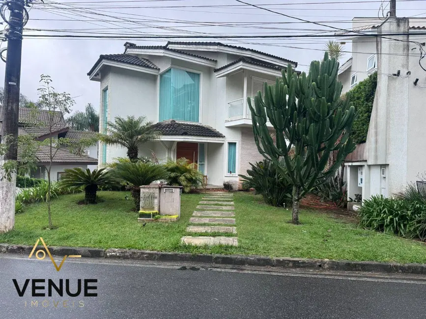 Foto 1 de Casa de Condomínio com 3 quartos à venda, 350m2 em Aruja - SP