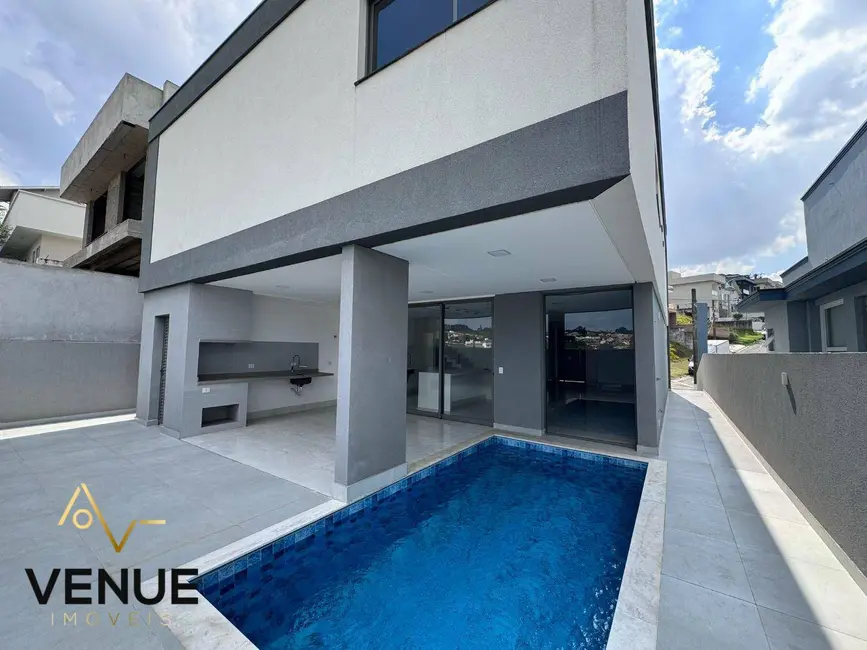 Foto 3 de Casa de Condomínio com 4 quartos à venda, 300m2 em Residencial Real Park, Aruja - SP