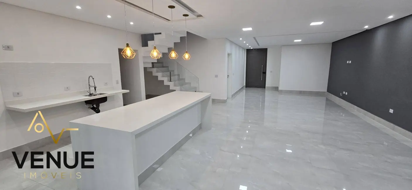 Foto 6 de Casa de Condomínio com 4 quartos à venda, 300m2 em Residencial Real Park, Aruja - SP