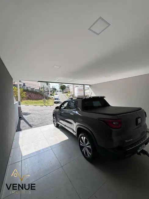 Foto 8 de Casa de Condomínio com 4 quartos à venda, 300m2 em Residencial Real Park, Aruja - SP