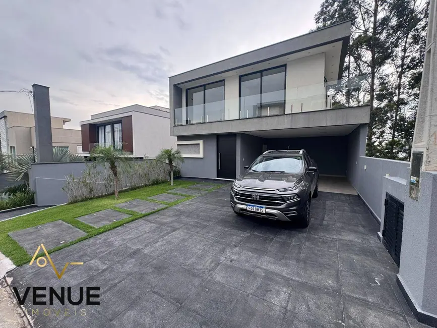 Foto 3 de Casa de Condomínio com 4 quartos à venda, 300m2 em Residencial Real Park, Aruja - SP