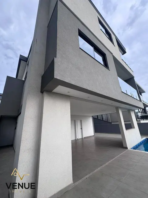 Foto 8 de Casa de Condomínio com 4 quartos à venda, 300m2 em Residencial Real Park, Aruja - SP