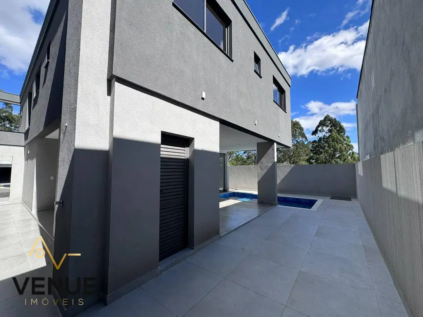 Foto 3 de Casa de Condomínio com 4 quartos à venda, 300m2 em Parque Maringá, Aruja - SP