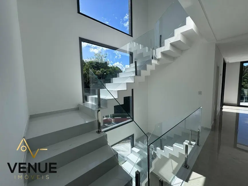 Foto 4 de Casa de Condomínio com 4 quartos à venda, 310m2 em Residencial Real Park, Aruja - SP