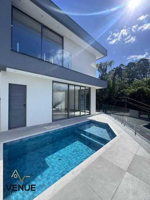 Foto 3 de Casa de Condomínio com 4 quartos à venda, 310m2 em Residencial Real Park, Aruja - SP