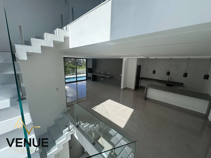 Foto 9 de Casa de Condomínio com 4 quartos à venda, 310m2 em Residencial Real Park, Aruja - SP