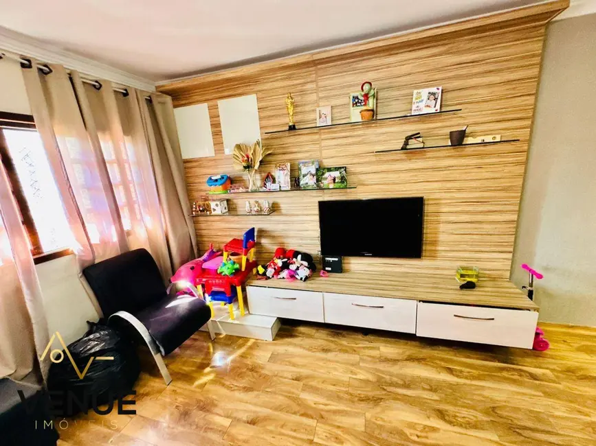 Sobrado com 3 quartos à venda, 119m2 em Vila Santa Teresa (Zona Leste), São Paulo - SP - imagem 5 Foto 5 de Sobrado com 3 quartos à venda, 119m2 em Vila Santa Teresa (Zona Leste), São Paulo - SP