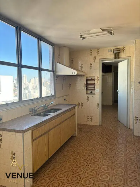 Apartamento com 3 quartos à venda, 165m2 em Perdizes, São Paulo - SP - imagem 2 Foto 2 de Apartamento com 3 quartos à venda, 165m2 em Perdizes, São Paulo - SP