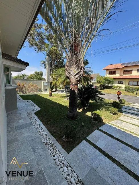 Foto 9 de Casa de Condomínio com 3 quartos para alugar, 607m2 em Perová, Aruja - SP