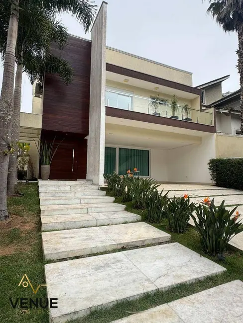 Foto 3 de Casa de Condomínio com 3 quartos à venda e para alugar, 300m2 em Aruja - SP